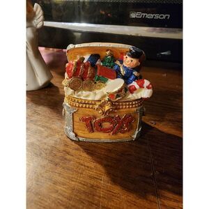 Vintage Christmas‎ Toy Chest Hinged Trinket Box Red Velvet Lining With Trinket!